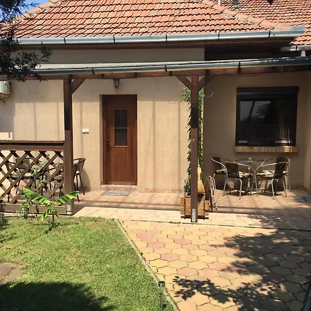 Corner Apartman Gyula